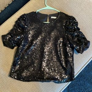 Beautiful Like-New Abercrombie & Fitch sequin top